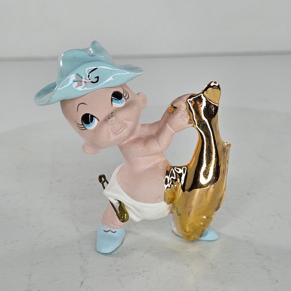 Freeman McFarlin Baby Holding Fish Figurine Diaper Pin Original Box - Picture 3 of 8